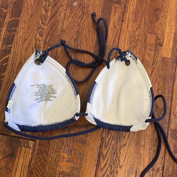 Triangle Bikini Top - Picture 6 of 8